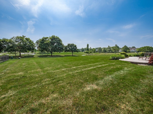 7635 Overland Trl, Delaware, OH 43015 - view of yard with a patio area
