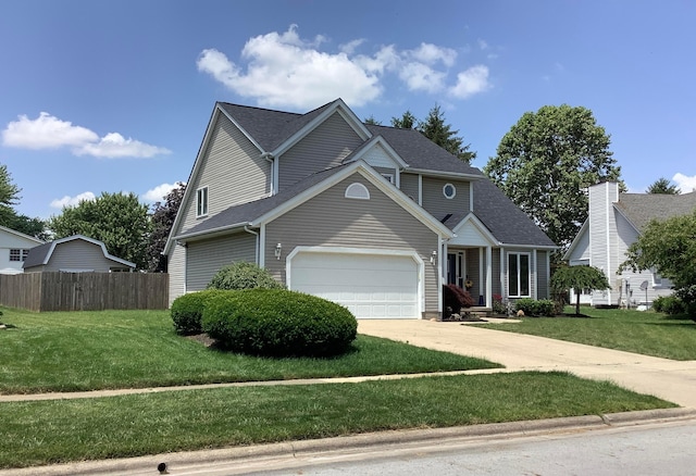 374 Chatham Rd, Circleville, OH 43113 - traditional-style home featuring a garage and driveway