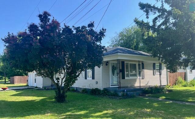 617 Florence Ave, Sabina, OH 45169 - photo 2