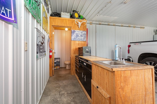 5582 Hayesville Rd, Circleville, OH 43113 - kitchen featuring finished concrete flooring and a sink