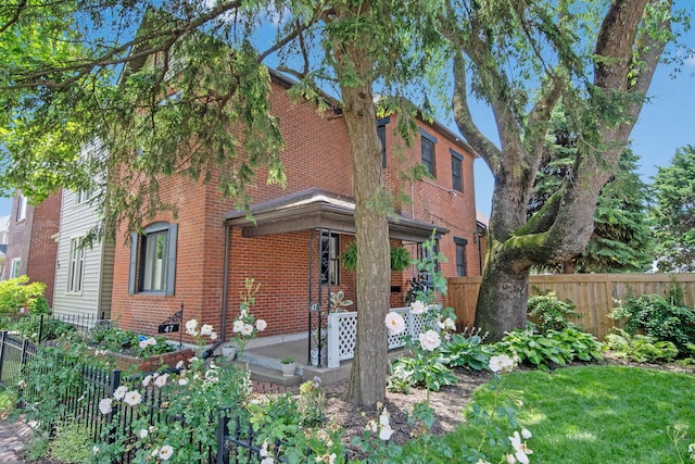 47 Hanford St, Columbus, OH 43206 - photo 2