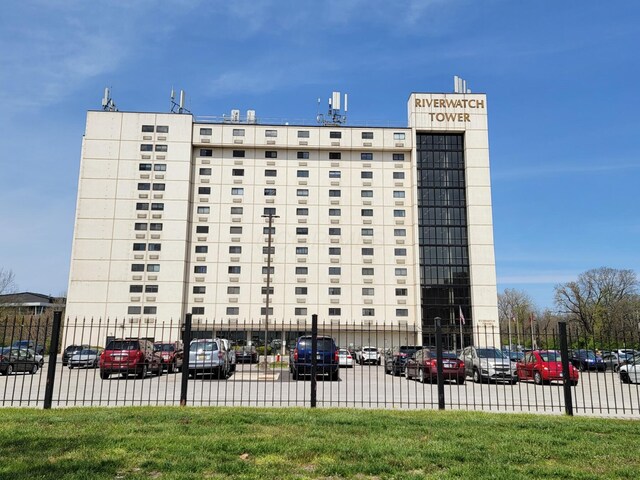 364 W Lane Ave Unit 602, Columbus, OH 43201 - photo 24