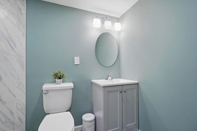 3722 Florian Dr, Columbus, OH 43219 - bathroom with vanity and toilet
