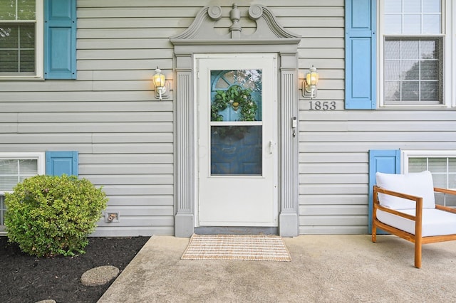 1853 Shasta Dr, Lancaster, OH 43130 - view of exterior entry