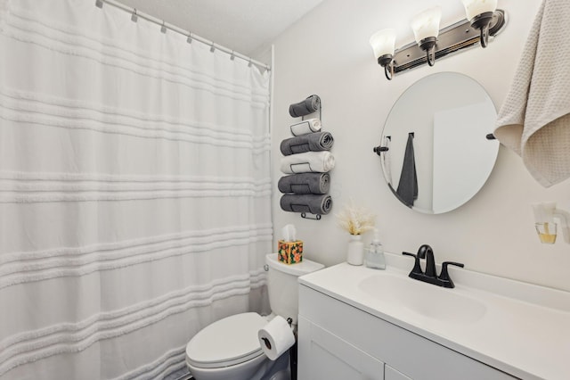 1853 Shasta Dr, Lancaster, OH 43130 - bathroom featuring vanity and a shower with curtain