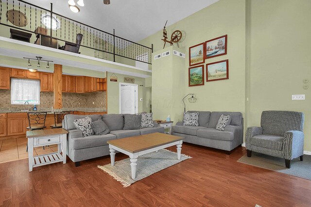 6764 London Groveport Rd, Grove City, OH 43123 - photo 9