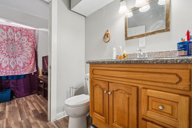 137 Wisconsin Ave, Columbus, OH 43222 - bathroom with vanity and wood finished floors