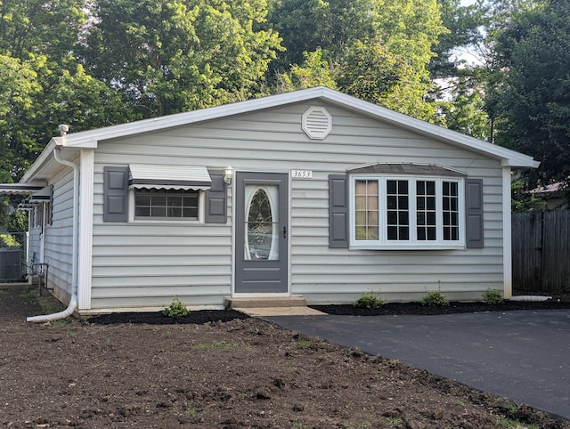 3653 Redwood Blvd, Springfield, OH 45503 - photo 1