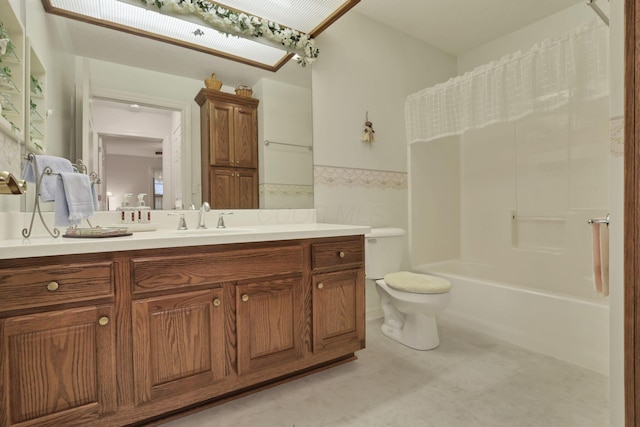 786 Stone Ridge Way, Newark, OH 43055 - full bath with vanity, bathtub / shower combination, and wainscoting