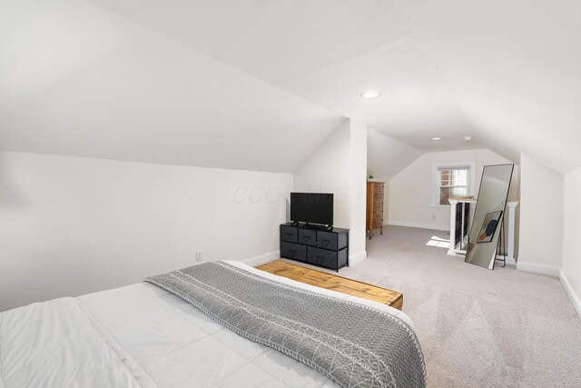 319 Piedmont Rd, Columbus, OH 43214 - photo 32