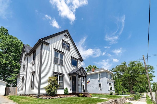 112 Oak Hill Ave, Delaware, OH 43015 - view of front facade