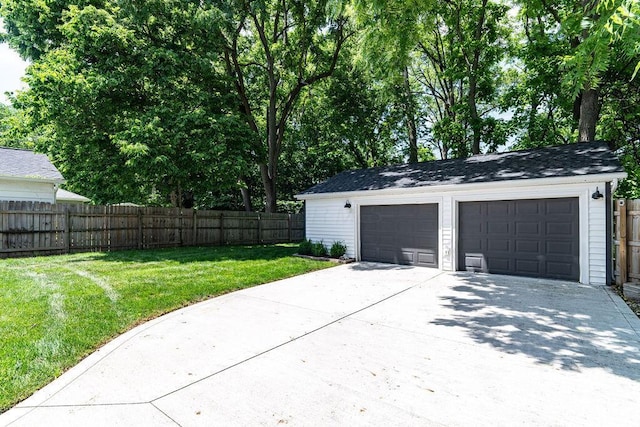 112 Oak Hill Ave, Delaware, OH 43015 - view of detached garage