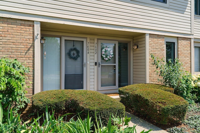 7602 Stone Lake Dr, Dublin, OH 43016 - photo 3