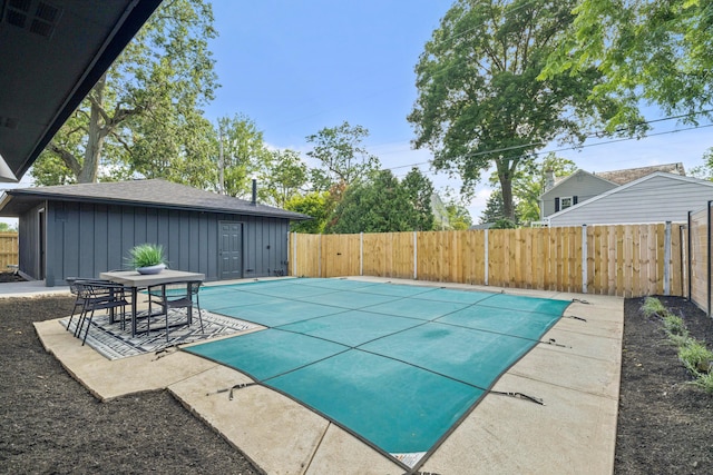 235 S Stanwood Rd, Columbus, OH 43209 - photo 45