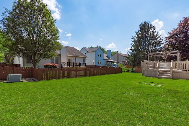 5899 Cove Point Ct, Columbus, OH 43228 - view of yard featuring a deck and a residential view