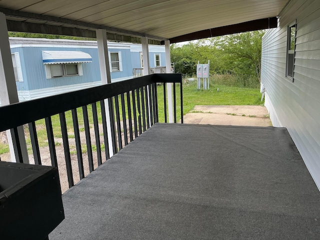 8565 Smith Calhoun Rd Unit 163, Plain City, OH 43064 - view of patio