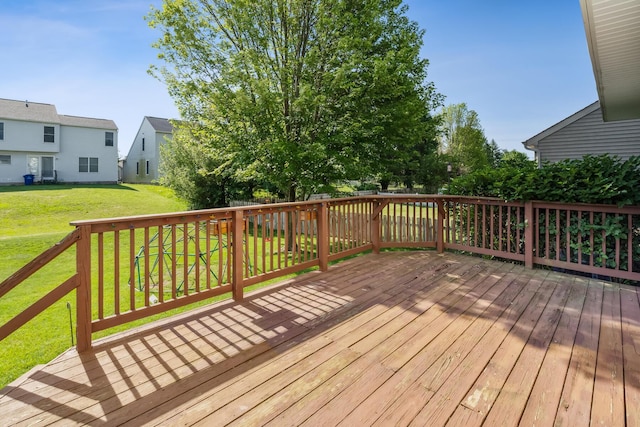 1118 Barlowe Run Dr, Blacklick, OH 43004 - wooden terrace with a yard