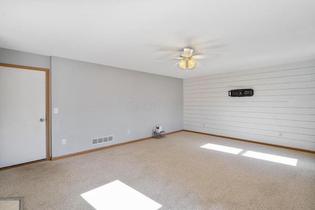 1118 Barlowe Run Dr, Blacklick, OH 43004 - unfurnished room with carpet and a ceiling fan