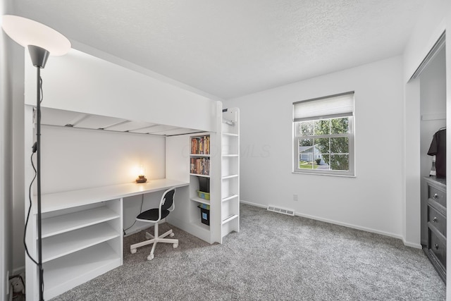 279 Old Coach Pl, Canal Winchester, OH 43110 - carpeted office with a textured ceiling and baseboards