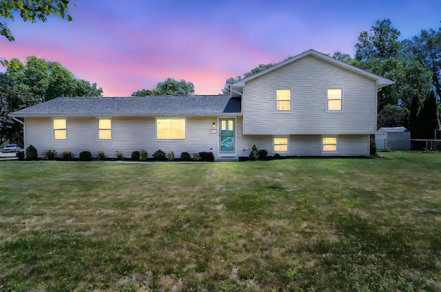 279 Old Coach Pl, Canal Winchester, OH 43110 - tri-level home with a front lawn