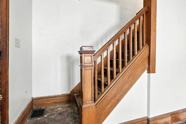 741 Heyl Ave, Columbus, OH 43206 - stairs with baseboards