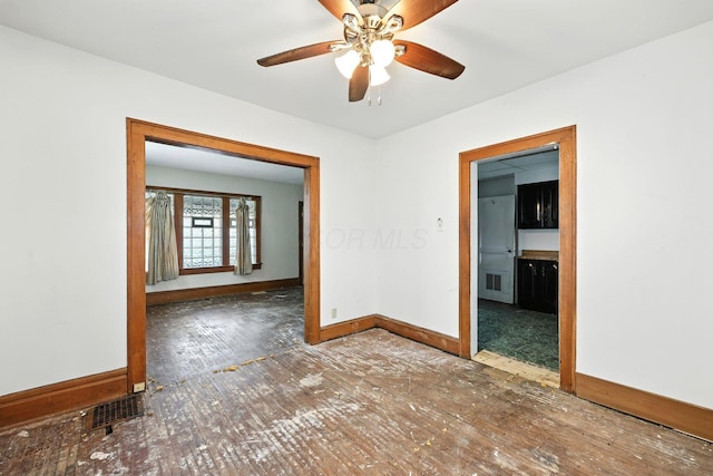 741 Heyl Ave, Columbus, OH 43206 - spare room with hardwood / wood-style floors and a ceiling fan