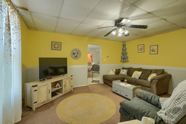 124 Wyandotte St, Lancaster, OH 43130 - carpeted living area featuring a paneled ceiling and ceiling fan
