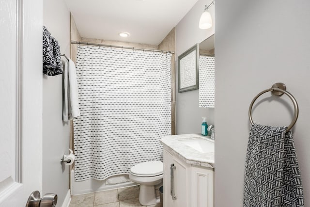 2486 Cranford Rd, Columbus, OH 43221 - bathroom with vanity, tile patterned flooring, and a shower with shower curtain