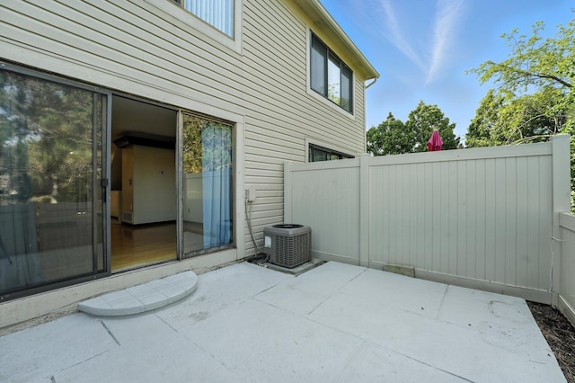 2663 Cedar Lake Dr, Dublin, OH 43016 - view of patio / terrace