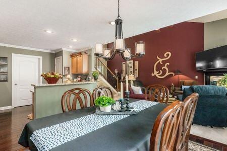 5104 Dinard Way, Columbus, OH 43221