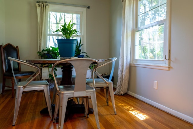 4754 Amesbury Way, Columbus, OH 43228 - dining room with baseboards and wood finished floors