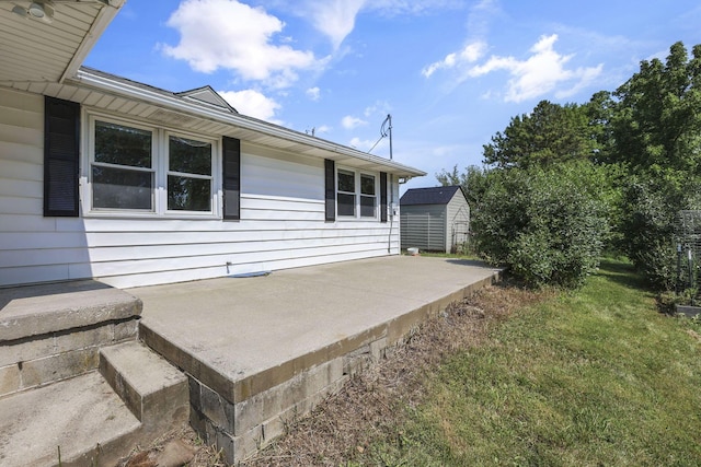 7688 State Route 257, Prospect, OH 43342 - view of patio / terrace with a storage shed