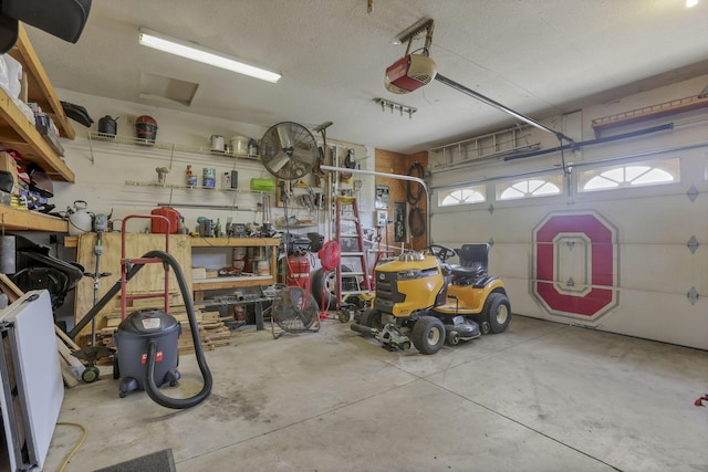 201 Christopher Ct, Hebron, OH 43025 - garage with a garage door opener
