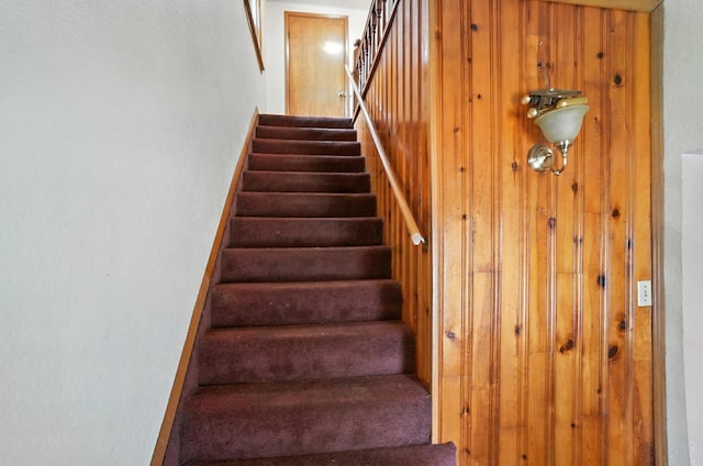 99 N Williams St, Newark, OH 43055 - stairs with wood walls