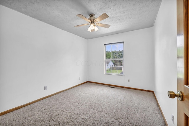 209 Isaac Tharp St, Pataskala, OH 43062 - photo 31