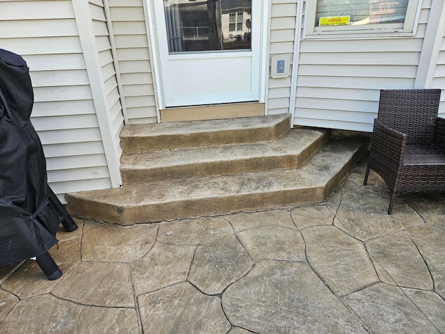 196 Stonhope Dr, Delaware, OH 43015 - photo 32