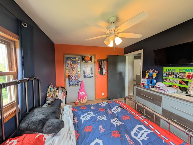 3439 Rough And Ready Rd, New Concord, OH 43762 - bedroom featuring ceiling fan
