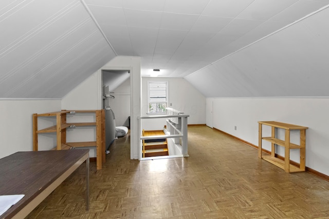 206 Lintner St, Columbus, OH 43230 - bonus room with vaulted ceiling and baseboards