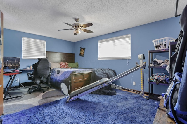 372 Depauw Ct, Columbus, OH 43230 - bedroom with ceiling fan, a textured ceiling, and carpet floors