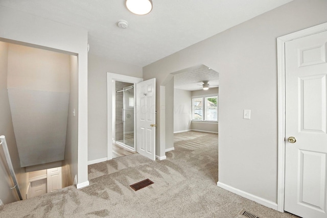 87 N Warren Ave, Columbus, OH 43204 - hall featuring carpet flooring and baseboards