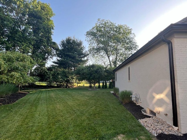 450 Village Ridge Ct, Powell, OH 43065 - view of green lawn
