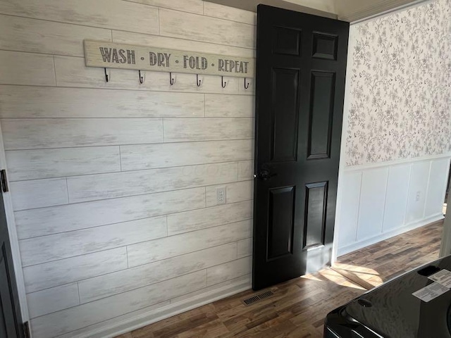 450 Village Ridge Ct, Powell, OH 43065 - mudroom with dark wood-type flooring, wainscoting, and wallpapered walls