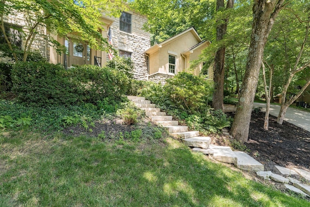 1828 Bradford Cir, Newark, OH 43055 - view of yard