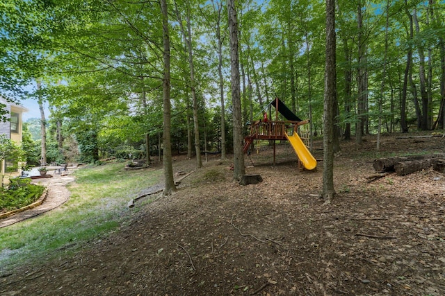 1828 Bradford Cir, Newark, OH 43055 - view of playground