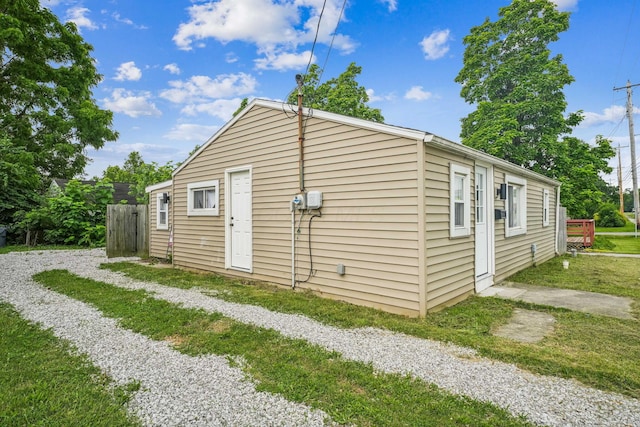 6971 London Groveport Rd, Grove City, OH 43123 - photo 2