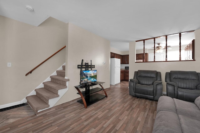 5738 Beechcroft Rd Unit L, Columbus, OH 43229 - photo 6