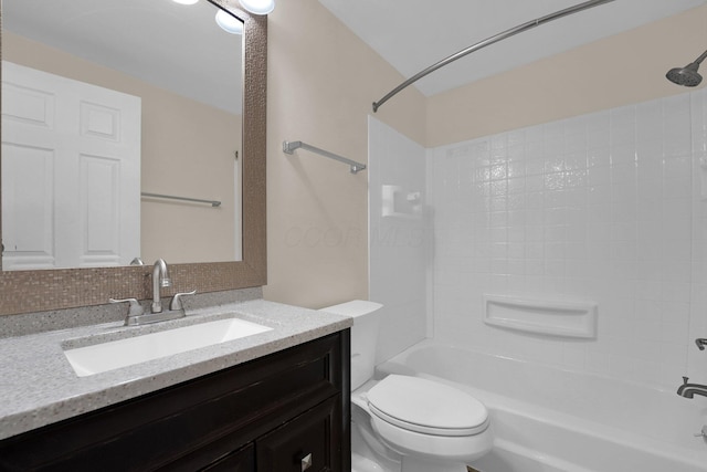 5738 Beechcroft Rd Unit L, Columbus, OH 43229 - photo 12