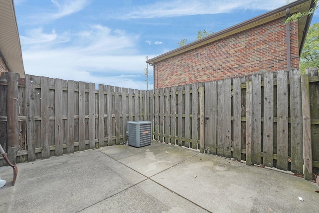 5738 Beechcroft Rd Unit L, Columbus, OH 43229 - photo 23