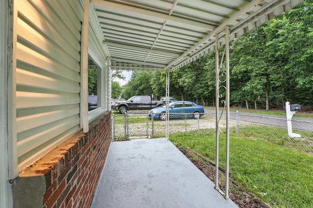 354 Fernhill Ave, Columbus, OH 43228 - photo 30