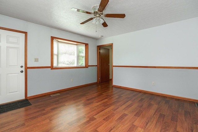 3203 Grasmere Ave, Columbus, OH 43224 - photo 14